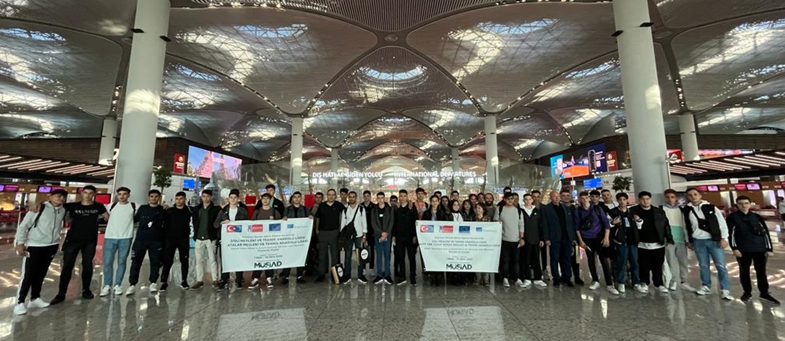 MESLEK LİSELİ ÖĞRENCİLER AVRUPA'DA BELİRLENEN FİRMALARDA STAJ YAPACAK