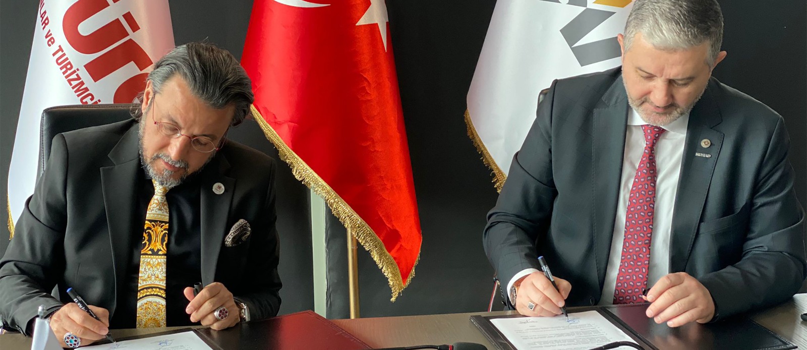 MÜSİAD ve TÜRES’ten Yeme İçme Sektörü Çalışanlarına Kumanya Desteği