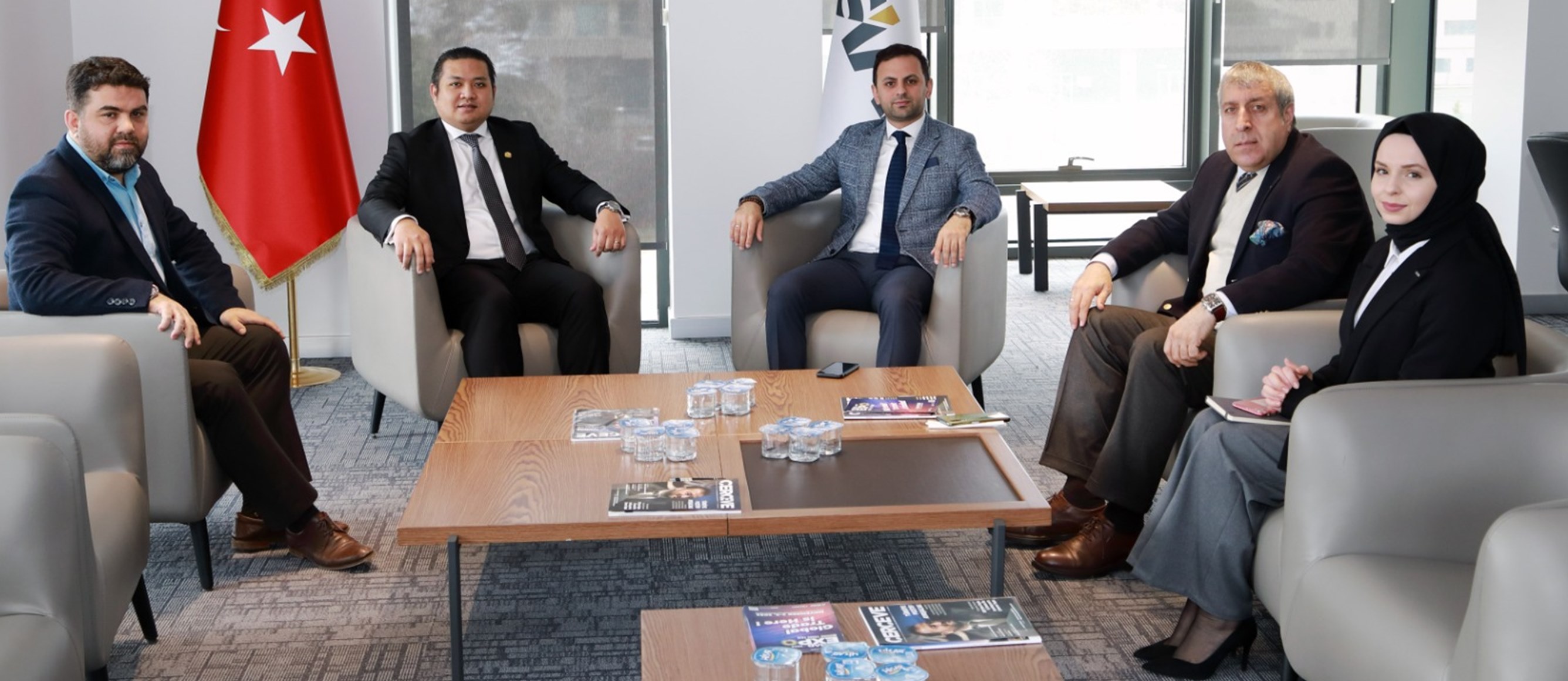 MALEZYA BAŞKONSOLOSLUĞUNDAN MÜSİAD'A ZİYARET