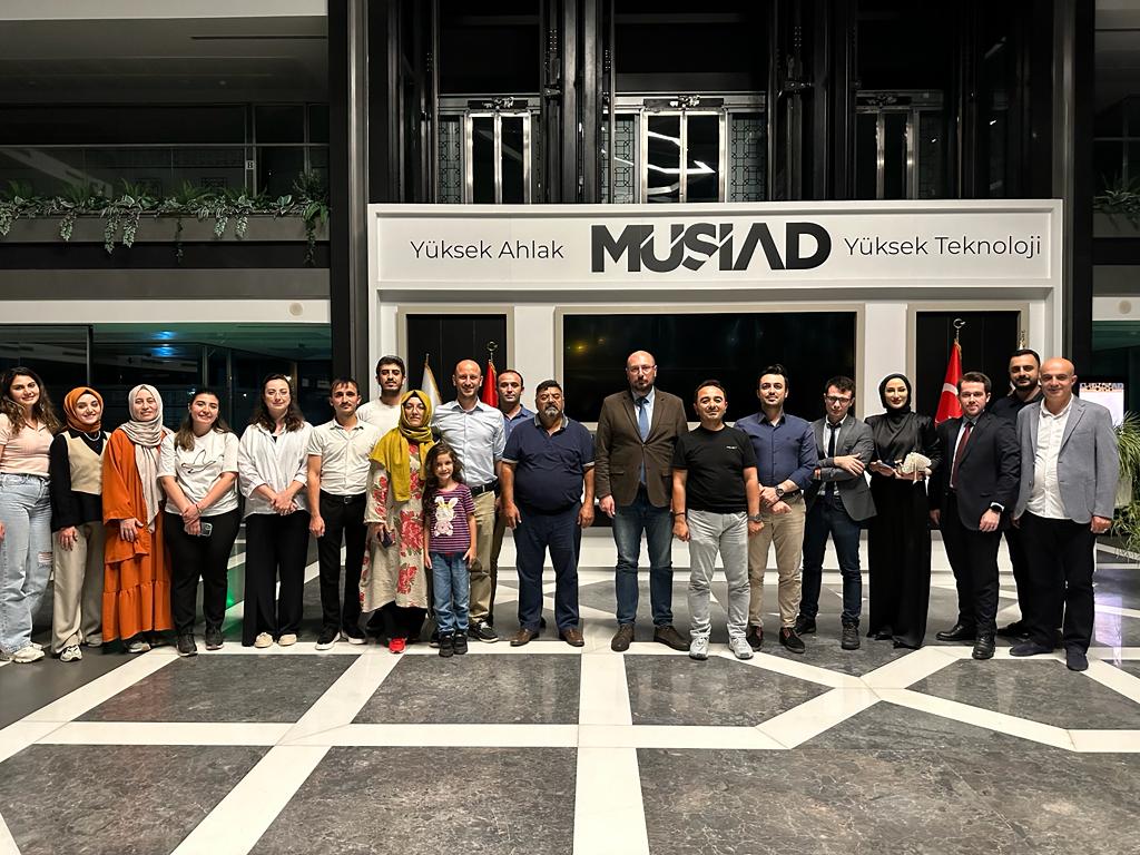 SAĞLIK SEKTÖR KURULU FİZYOTERAPİNİN ÖNEMİ VE VERİMLİLİĞİNİN ARTMASI BAŞLIKLI TOPLANTI DÜZENLEDİ